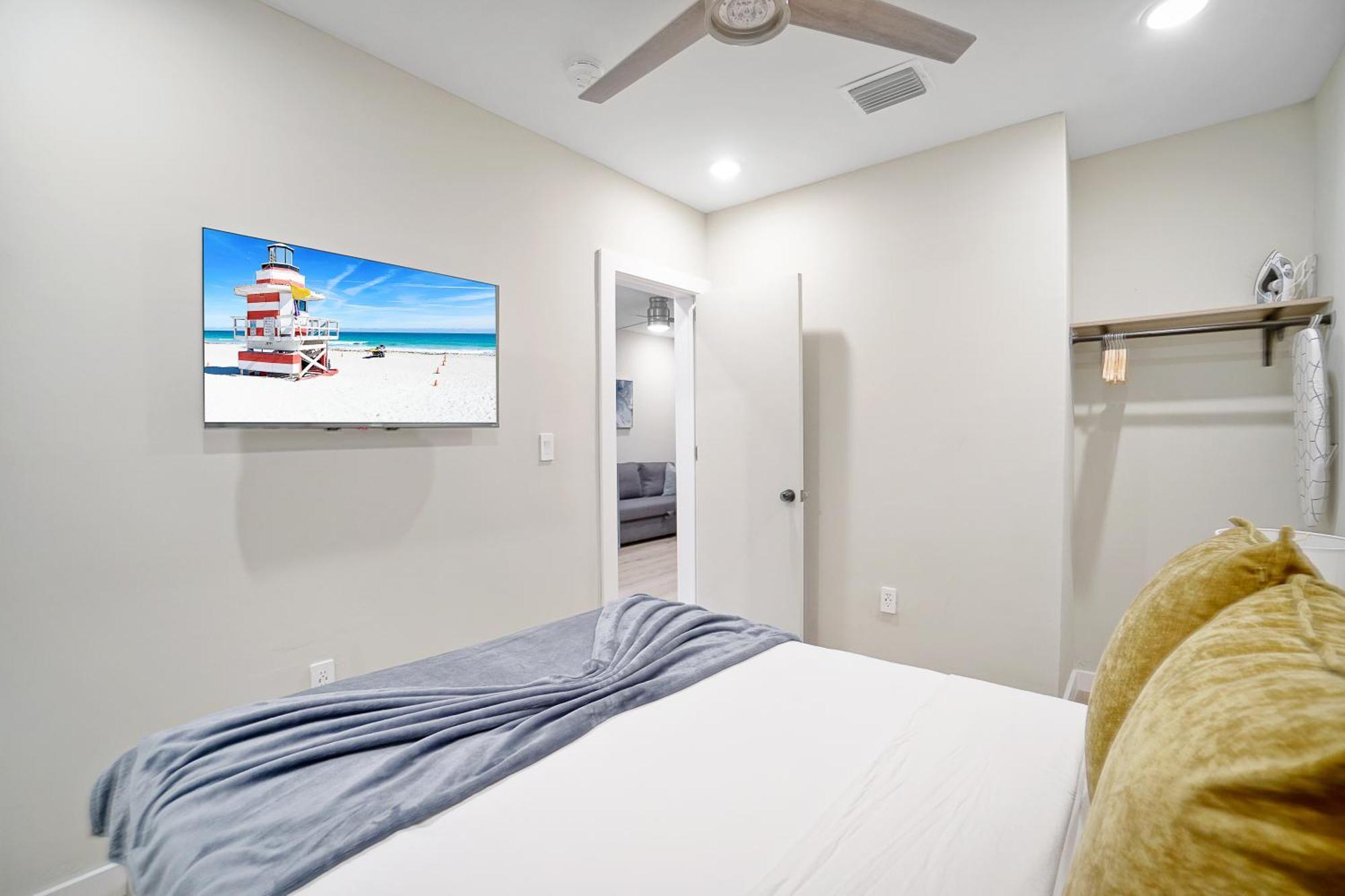 Stylish Miami Suite - Self Check-In Экстерьер фото